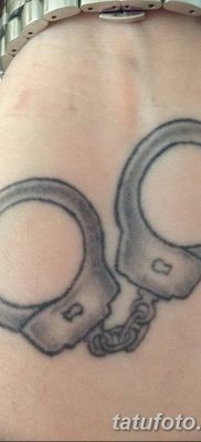 фото тату наручники от 25.06.2018 №041 — tattoo handcuffs — tatufoto.com