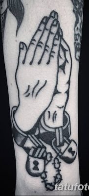 фото тату наручники от 25.06.2018 №046 — tattoo handcuffs — tatufoto.com
