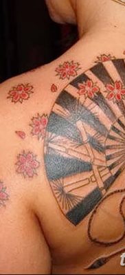фото тату опахало веер от 05.06.2018 №025 — tattoo fan fanned — tatufoto.com