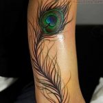 фото тату перо павлина от 26.06.2018 №094 - tattoo peacock feather - tatufoto.com