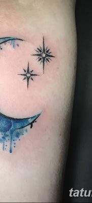 фото тату полумесяц со звездой от 26.06.2018 №012 — tattoo crescent with a — tatufoto.com