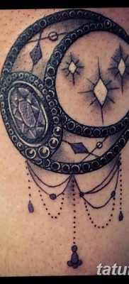 фото тату полумесяц со звездой от 26.06.2018 №039 — tattoo crescent with a — tatufoto.com