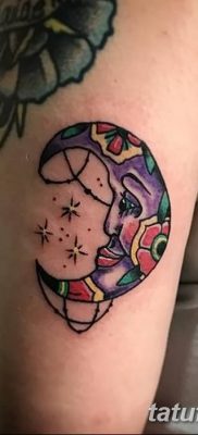 фото тату полумесяц со звездой от 26.06.2018 №046 — tattoo crescent with a — tatufoto.com