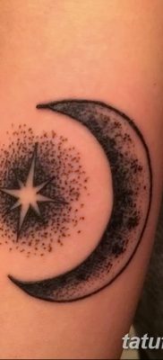 фото тату полумесяц со звездой от 26.06.2018 №059 — tattoo crescent with a — tatufoto.com