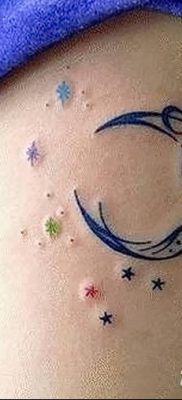 фото тату полумесяц со звездой от 26.06.2018 №085 — tattoo crescent with a — tatufoto.com
