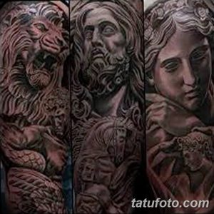 Фото тату: коллаж из трех татуировок с изображениями лиц философов и мифологических персонажей, выполненных в стиле реализм.