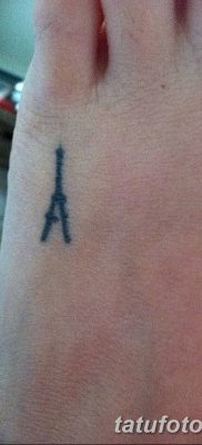Фото тату Эйфелева башня 22.08.2018 №045 — tattoo The Eiffel Tower — tatufoto.com