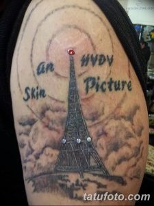 Фото тату Эйфелева башня 22.08.2018 №090 - tattoo The Eiffel Tower - tatufoto.com