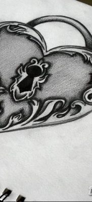 Фото тату замочная скважина 25.08.2018 №016 — keyhole tattoo — tatufoto.com