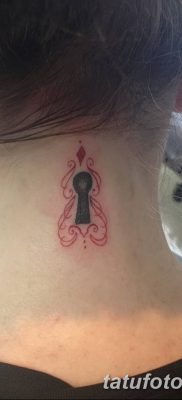 Фото тату замочная скважина 25.08.2018 №124 — keyhole tattoo — tatufoto.com