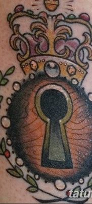 Фото тату замочная скважина 25.08.2018 №165 — keyhole tattoo — tatufoto.com