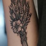 Фото тату колос пшеницы от 07.08.2018 №026 - tattoos ear of wheat - tatufoto.com
