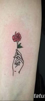 Фото тату красная роза от 08.08.2018 №078 — red rose tattoo — tatufoto.com