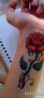 Фото тату красная роза от 08.08.2018 №108 — red rose tattoo — tatufoto.com