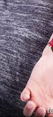 Фото тату красная роза от 08.08.2018 №151 — red rose tattoo — tatufoto.com