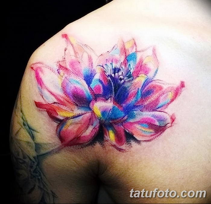 Фото тату лотос для девушки от 07.08.2018 №024 — lotus tattoo for girl — tatufoto.com