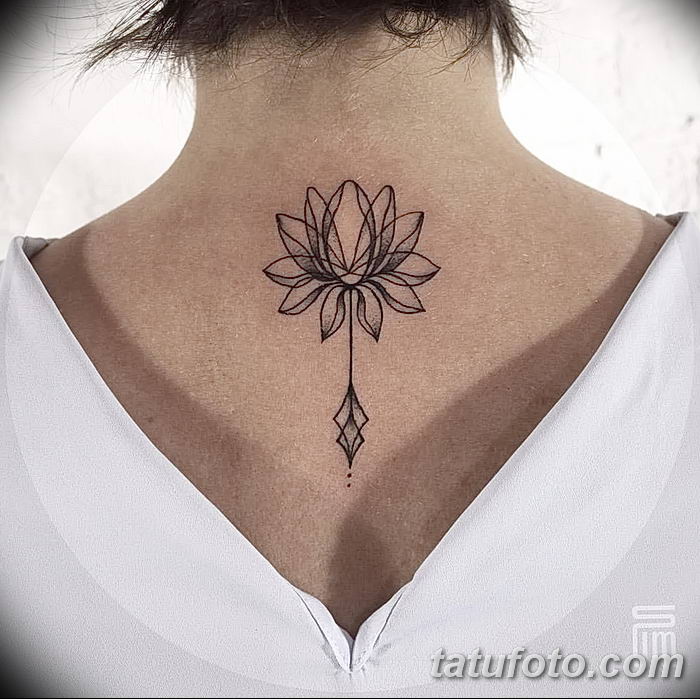 Фото тату лотос для девушки от 07.08.2018 №036 — lotus tattoo for girl — tatufoto.com