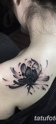 Фото тату лотос для девушки от 07.08.2018 №188 — lotus tattoo for girl — tatufoto.com
