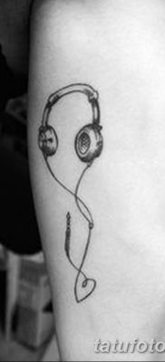 Фото тату наушники 28.08.2018 №016 — tattoo headphones — tatufoto.com