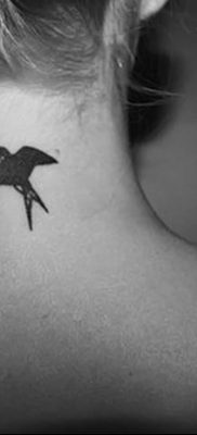 Фото тату птицы для девушек от 07.08.2018 №022 — bird tattoo for girls — tatufoto.com