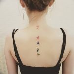 Фото тату птицы для девушек от 07.08.2018 №040 - bird tattoo for girls - tatufoto.com