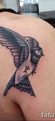 Фото тату птицы для девушек от 07.08.2018 №046 — bird tattoo for girls — tatufoto.com