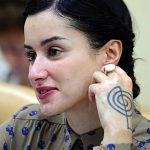 что значит тату тины канделаки на руке. Смотреть фото что значит тату тины канделаки на руке. Смотреть картинку что значит тату тины канделаки на руке. Картинка про что значит тату тины канделаки на руке. Фото что значит тату тины канделаки на руке