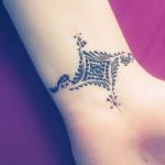 Фото Мехенди на запястье от 12.09.2018 №025 - Mehendi on the wrist - tatufoto.com