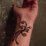 Фото Мехенди на запястье от 12.09.2018 №050 - Mehendi on the wrist - tatufoto.com