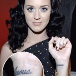 Фото Тату Кэти Перри от 12.09.2018 №023 - Katy Perry Tattoos - tatufoto.com