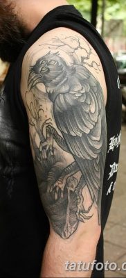 Фото тату ворон от 15.09.2018 №186 — raven tattoos — tatufoto.com