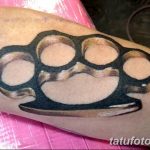 Фото тату кастет от 11.09.2018 №049 - tattoo brass knuckles - tatufoto.com
