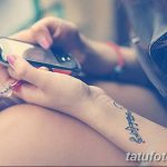 Фото Красивые девушки с тату 27.10.2018 №030 - Beautiful girls with tattoos - tatufoto.com
