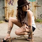 Фото Красивые девушки с тату 27.10.2018 №088 - Beautiful girls with tattoos - tatufoto.com