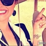 Фото Тату Деми Ловато 27.10.2018 №018 - Tattoo Demi Lovato photo - tatufoto.com