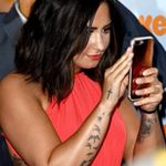 Фото Тату Деми Ловато 27.10.2018 №035 - Tattoo Demi Lovato photo - tatufoto.com