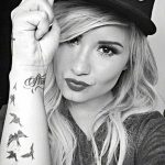 Фото Тату Деми Ловато 27.10.2018 №059 - Tattoo Demi Lovato photo - tatufoto.com