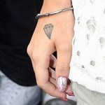 Фото Тату бриллиант от 02.10.2018 №074 - Diamond tattoo - tatufoto.com