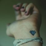 Фото Тату бриллиант от 02.10.2018 №142 - Diamond tattoo - tatufoto.com