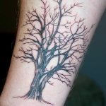 Фото рисунка тату дерево дуб 20.10.2018 №135 - tattoo tree oak drawing - tatufoto.com