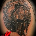 Фото рисунка тату шлем спартанца 09.10.2018 №021 - spartan helmet tattoo - tatufoto.com