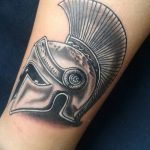 Фото рисунка тату шлем спартанца 09.10.2018 №080 - spartan helmet tattoo - tatufoto.com