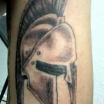 Фото рисунка тату шлем спартанца 09.10.2018 №128 - spartan helmet tattoo - tatufoto.com