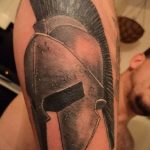Фото рисунка тату шлем спартанца 09.10.2018 №136 - spartan helmet tattoo - tatufoto.com