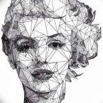 Эскиз татуировки, изображающий лицо, выполненное в стиле геометрии с использованием множества линий и треугольников, создающих абстрактный портрет.