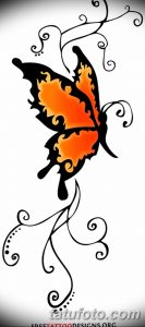 Фото тату бабочки с оранжевыми и черными крыльями, украшенной черными завитушками. Эскиз татуировки для девушек, выполненный в графическом стиле.
