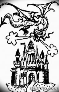 Черно-белое фото тату с изображением дракона, летящего над замком. Фантастический и эпичный эскиз для любителей фэнтези.