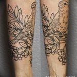 Фото тату рябина 27.10.2018 №045 - rowan tattoo photo - tatufoto.com