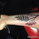 Фото тату рябина 27.10.2018 №053 - rowan tattoo photo - tatufoto.com