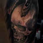 Фото тату сова с черепом 15.10.2018 №032 - owl tattoo with skull - tatufoto.com